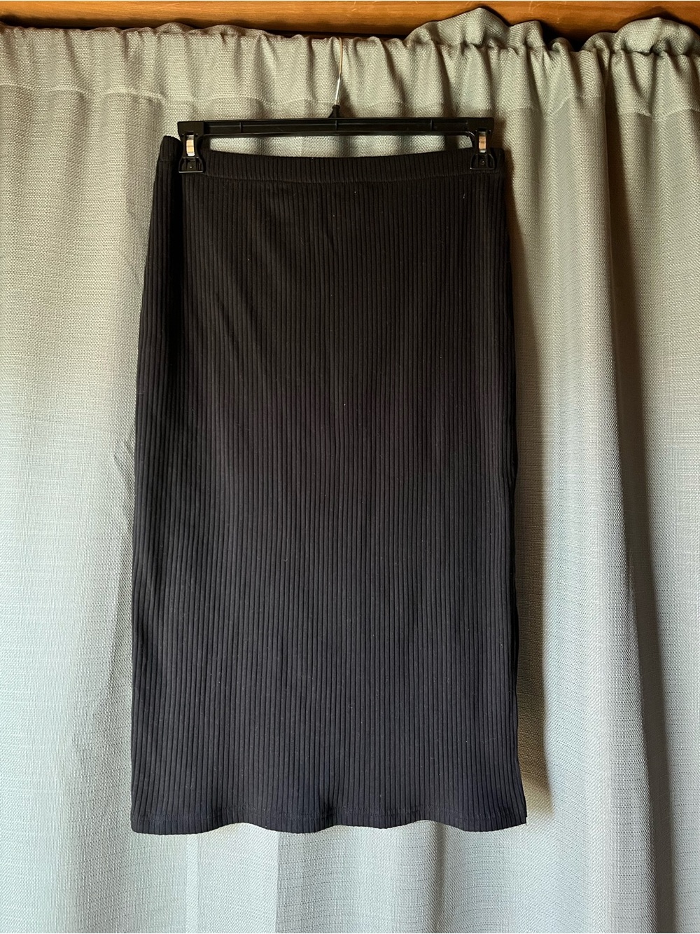 Time and Tru Black Ribbed Pencil Skirt